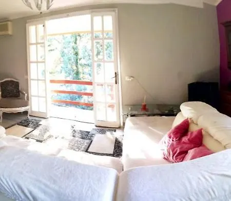 Chalet One Bedroom Chalet With Enclosed Garden At Villaggio Delle Mimose San Gregorio (Sardinia)